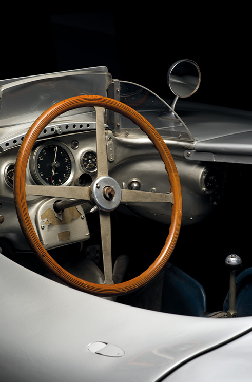 mercedes-benz-300-slr-bretzel-garage-musee-automobile-mulhouse